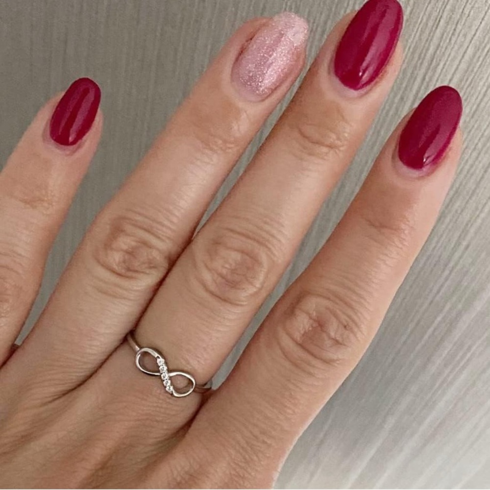 Stylish Silver Infinity Ring